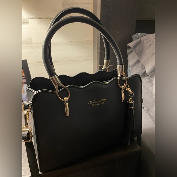 Shein Handbag - Picture 3 of 4